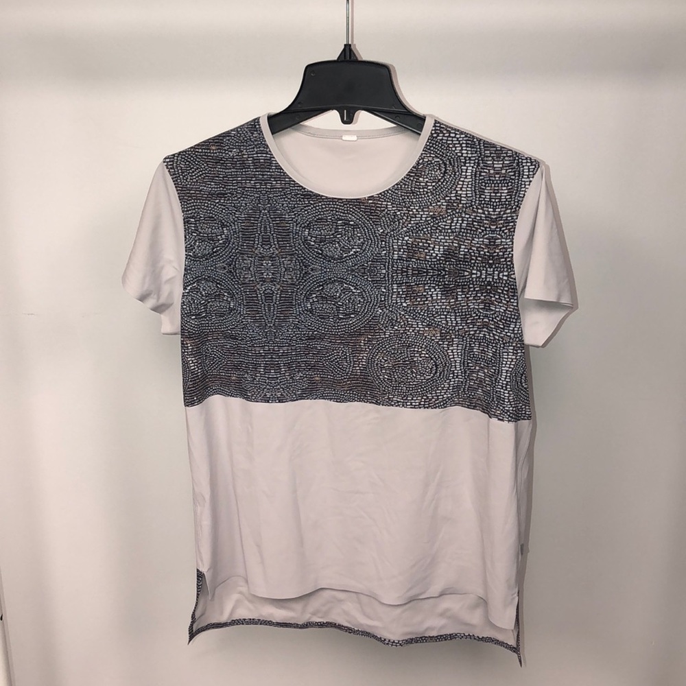 LULULEMON Top